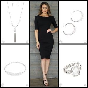 NWT August Fashion Fix 4 piece set. Don’t sleep on this one.